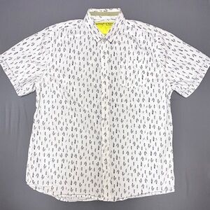Descendant’s of Thieves white button down shirt with Feather print (Size: Large)